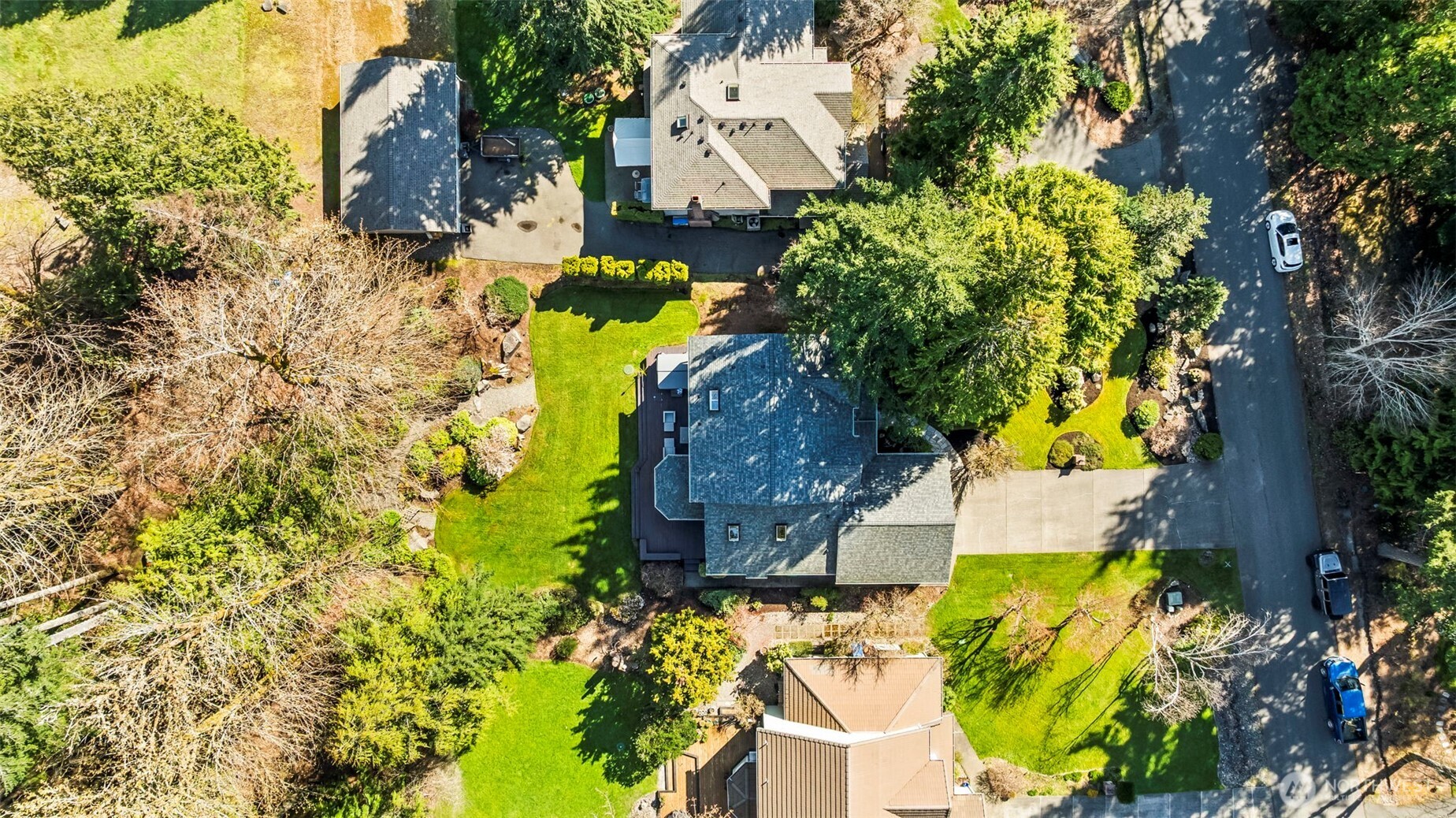 2016 Golden Maples Court NW, Olympia, WA 98502