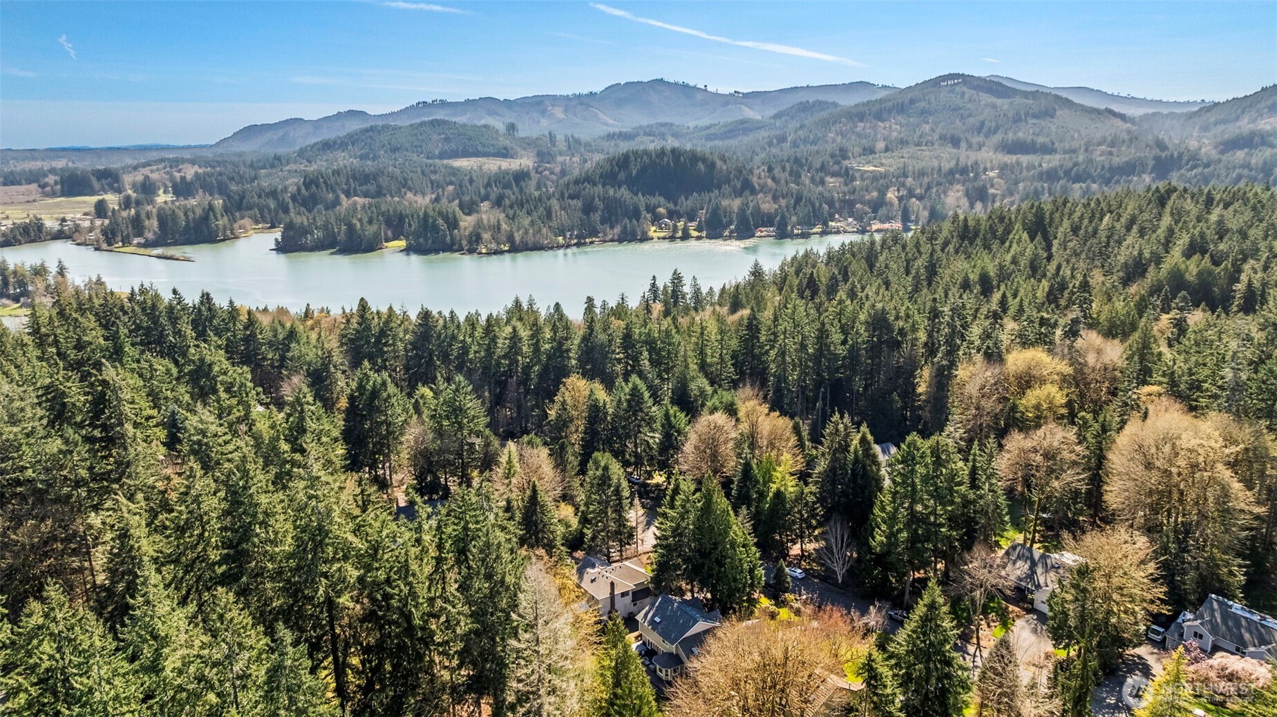 2016 Golden Maples Court NW, Olympia, WA 98502