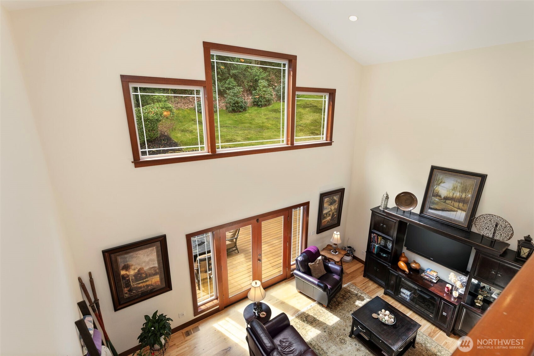 2701 NE Strand Road , Bremerton, WA 98311