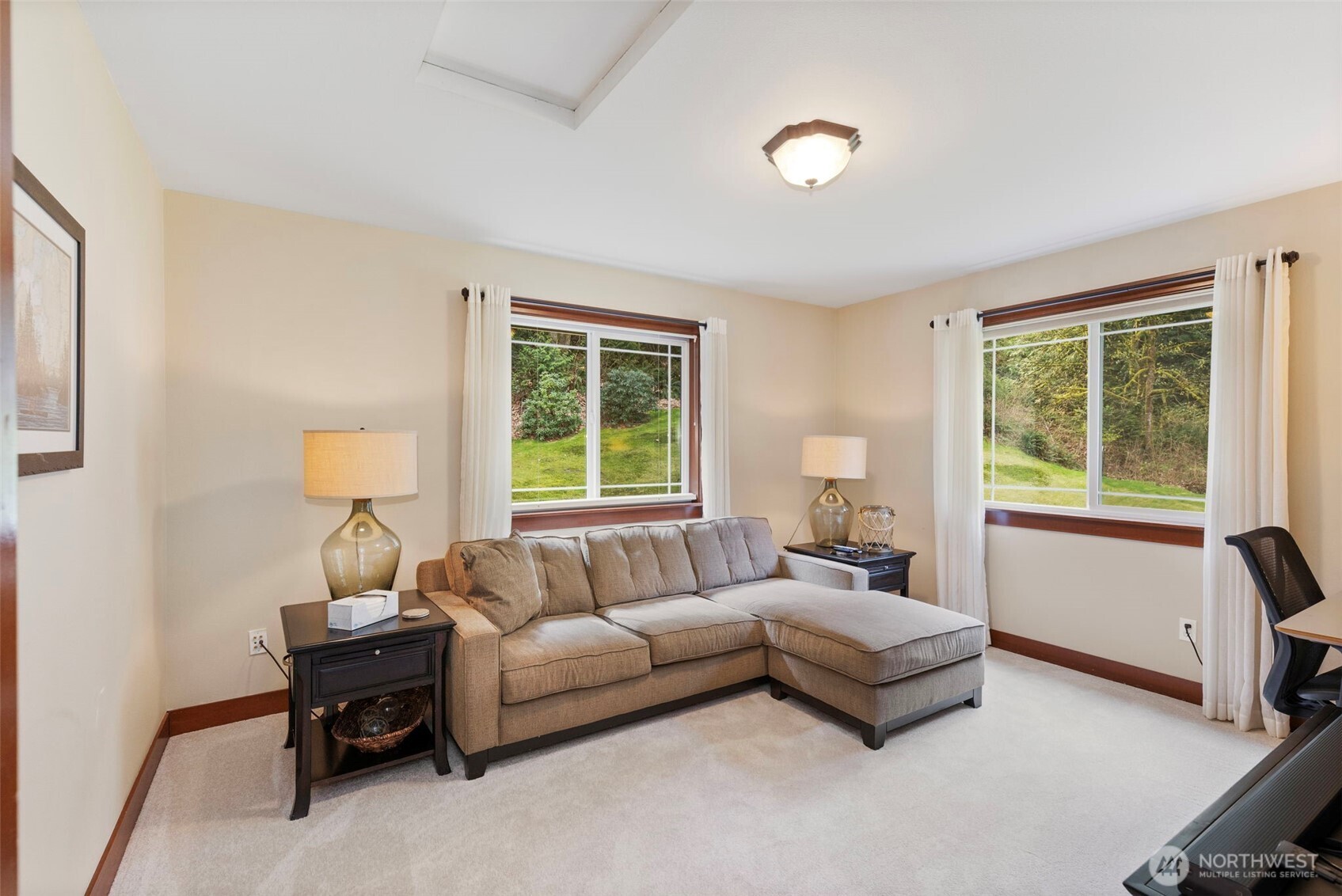 2701 NE Strand Road , Bremerton, WA 98311