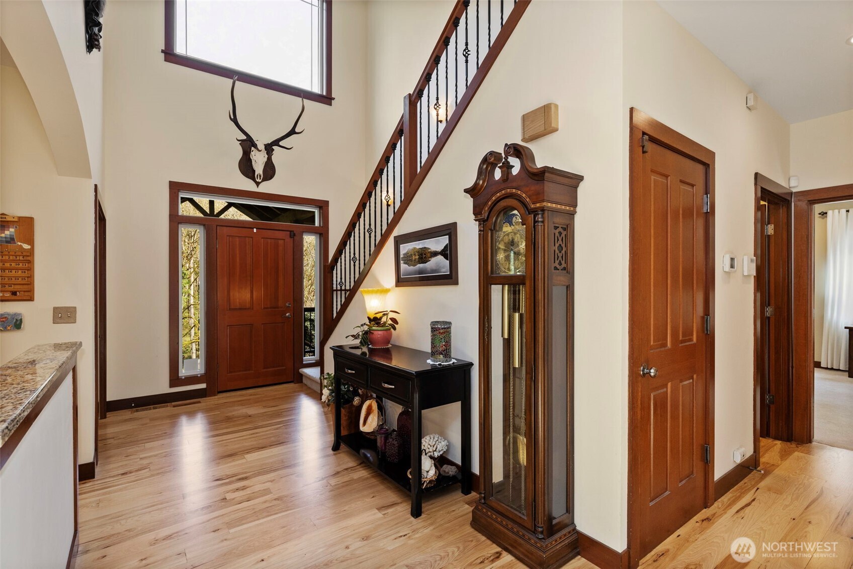 2701 NE Strand Road , Bremerton, WA 98311