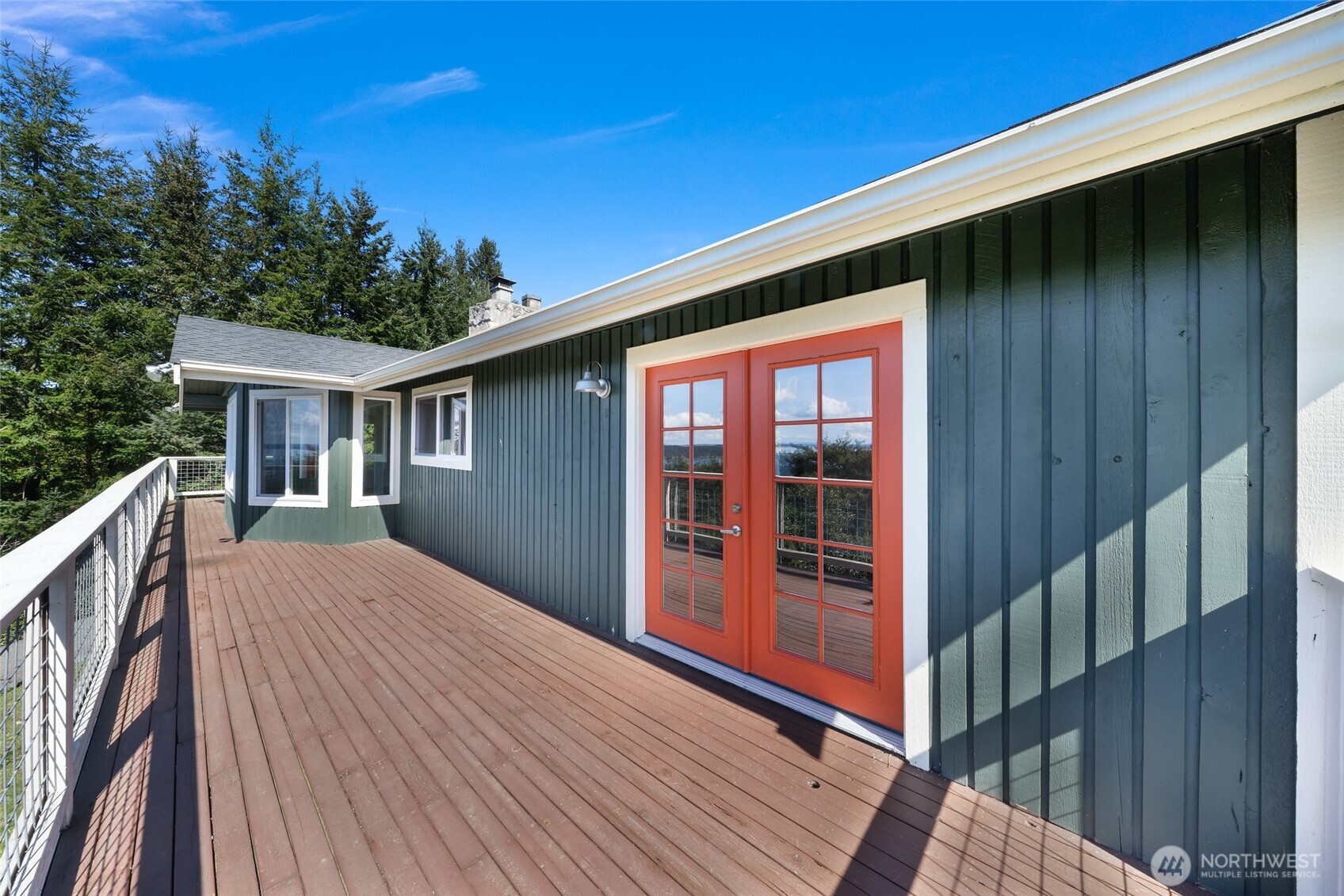 14055 Madrona Drive , Anacortes, WA 98221