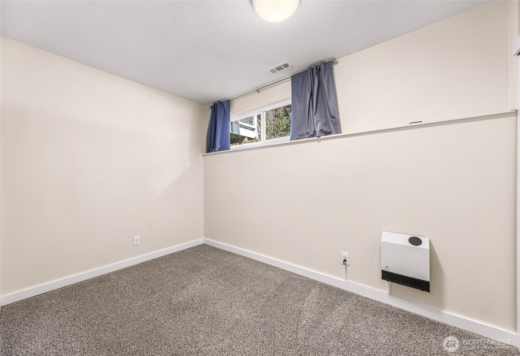 14055 Madrona Drive , Anacortes, WA 98221