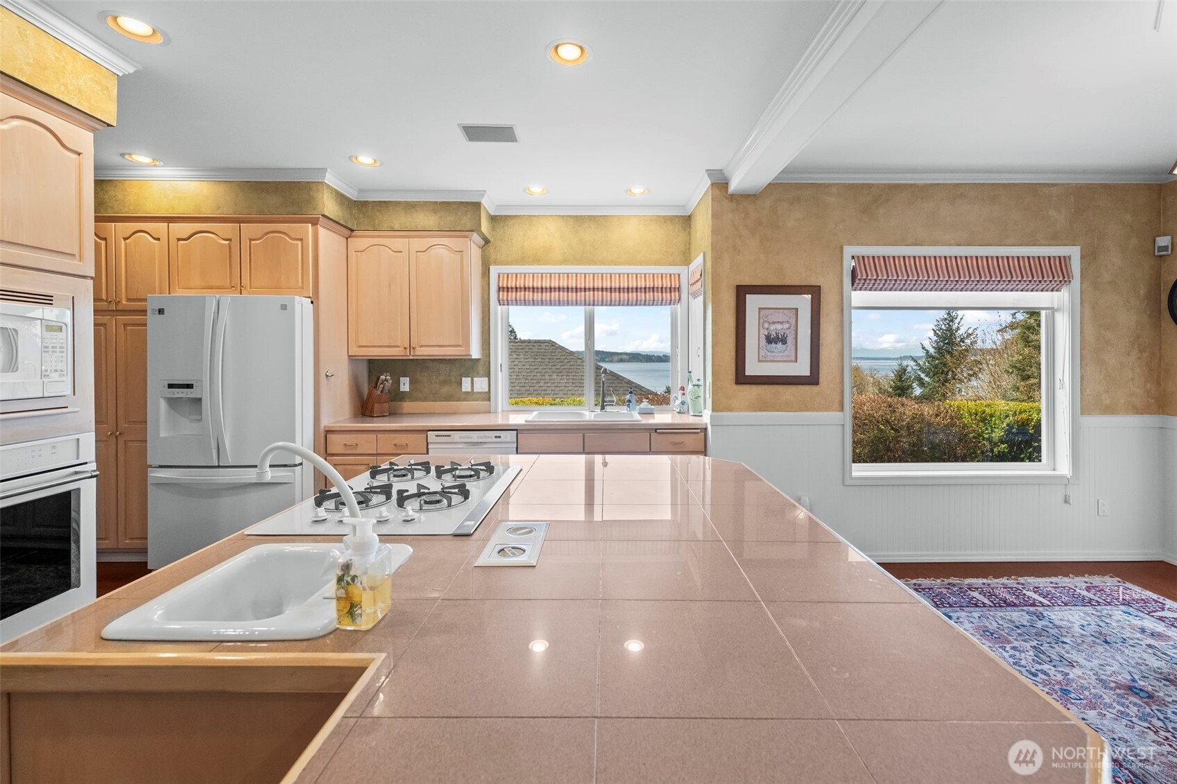 2839 Chambers Bay Drive , Steilacoom, WA 98388