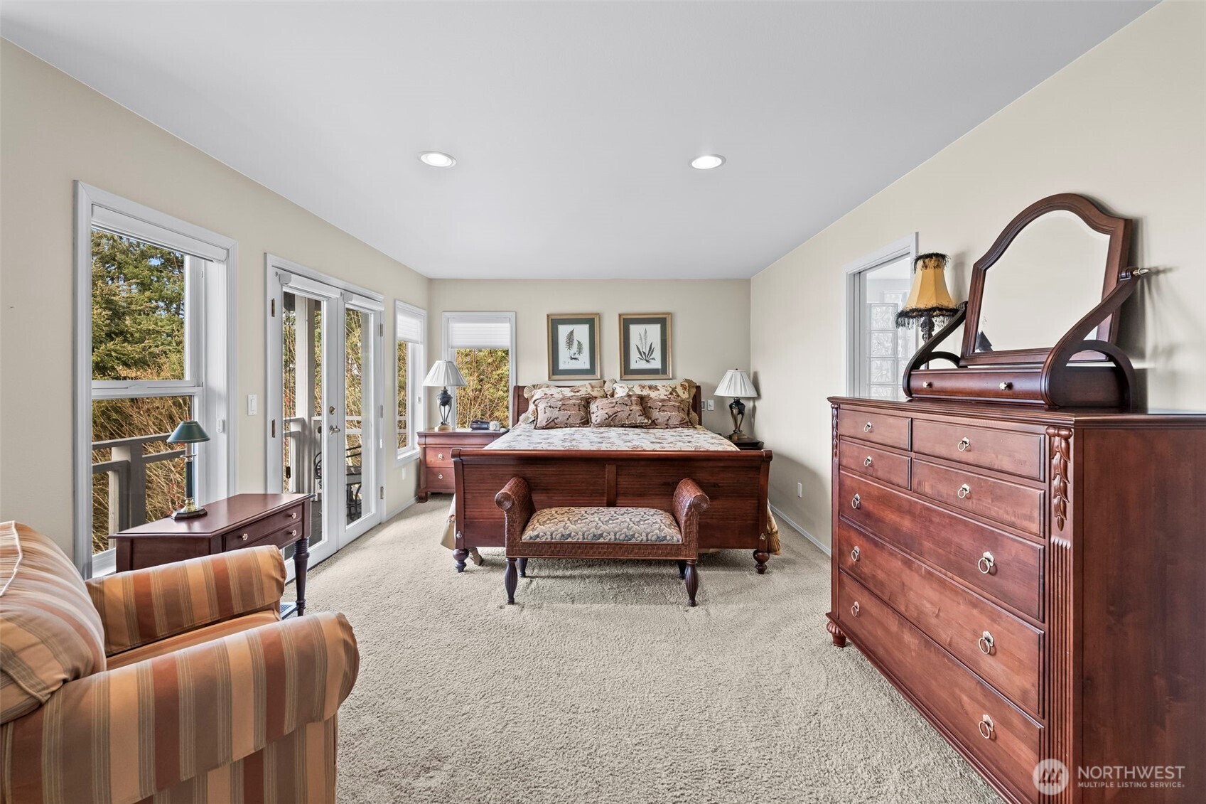 2839 Chambers Bay Drive , Steilacoom, WA 98388