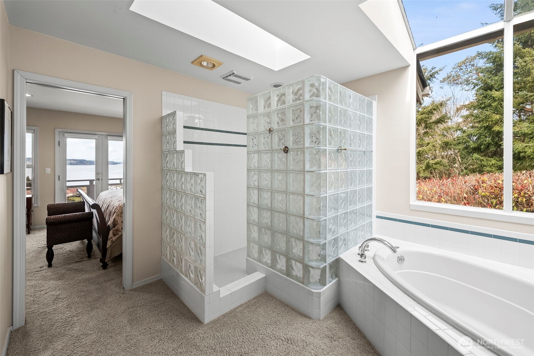 2839 Chambers Bay Drive , Steilacoom, WA 98388