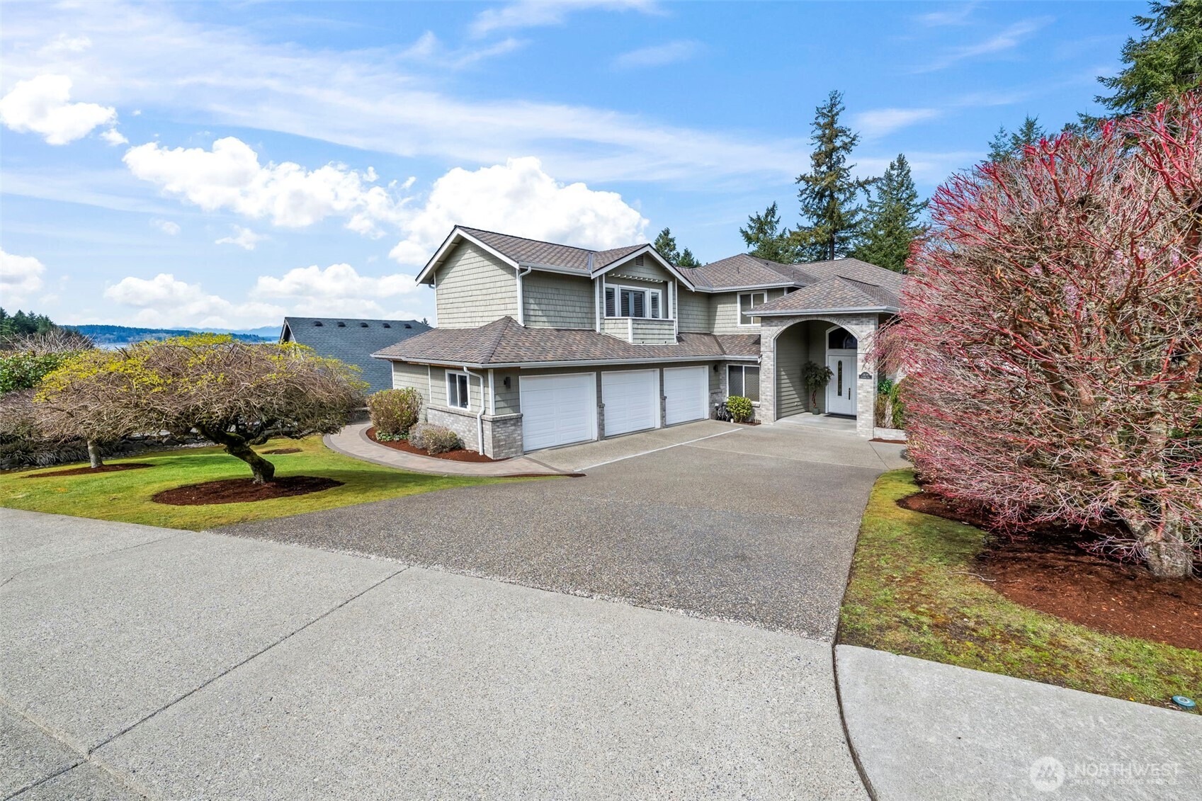 2839 Chambers Bay Drive , Steilacoom, WA 98388
