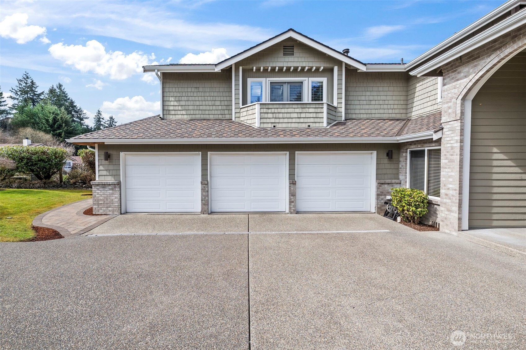 2839 Chambers Bay Drive , Steilacoom, WA 98388