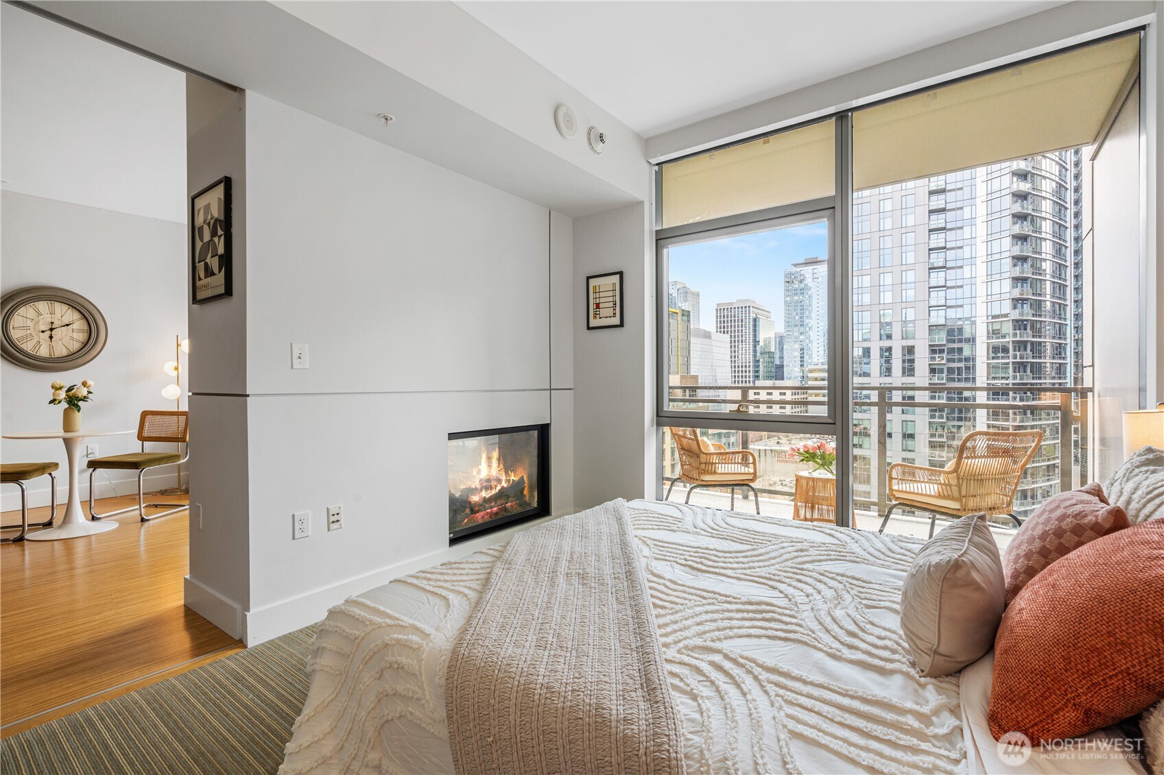 820 Blanchard Street #1506, Seattle, WA 98121