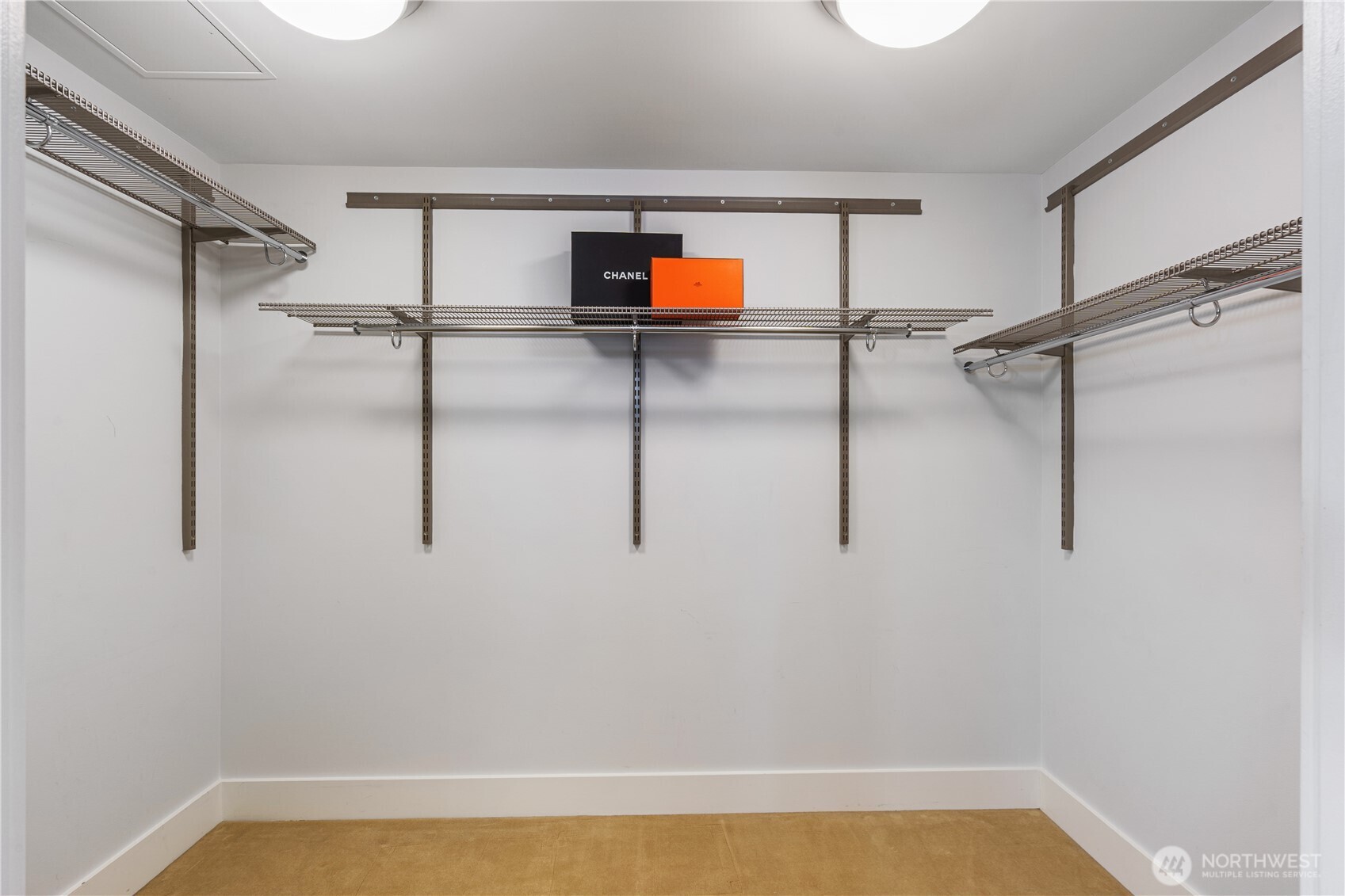 820 Blanchard Street #1506, Seattle, WA 98121