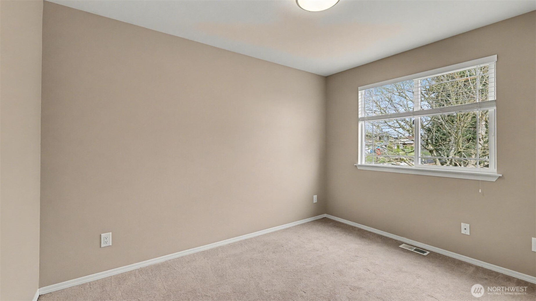 132 76th Place SW, Everett, WA 98203