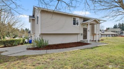 132 76th Place SW, Everett, WA 98203 - Photo 3