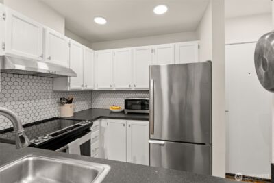 211 Summit Avenue E #S114, Seattle, WA 98102 - Photo 5