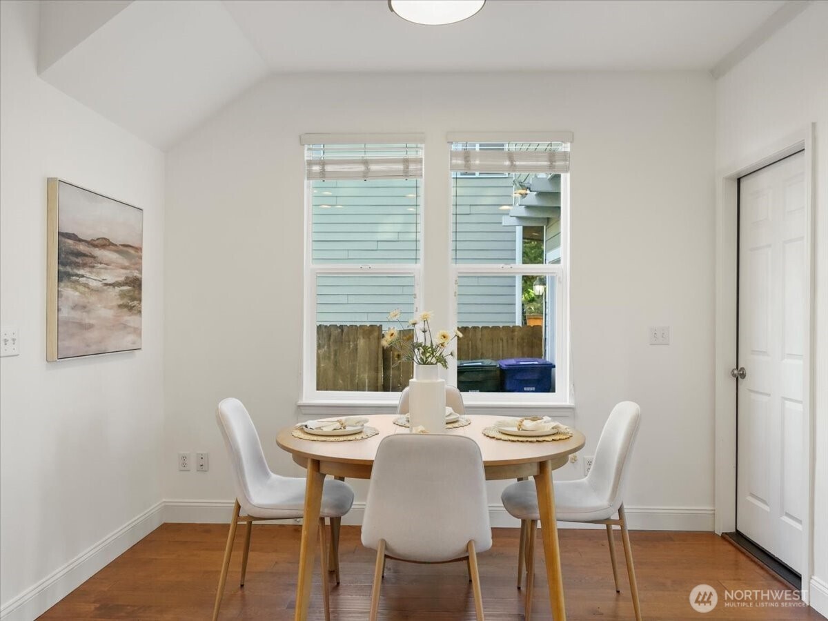 24213 SE 21st Street , Sammamish, WA 98075