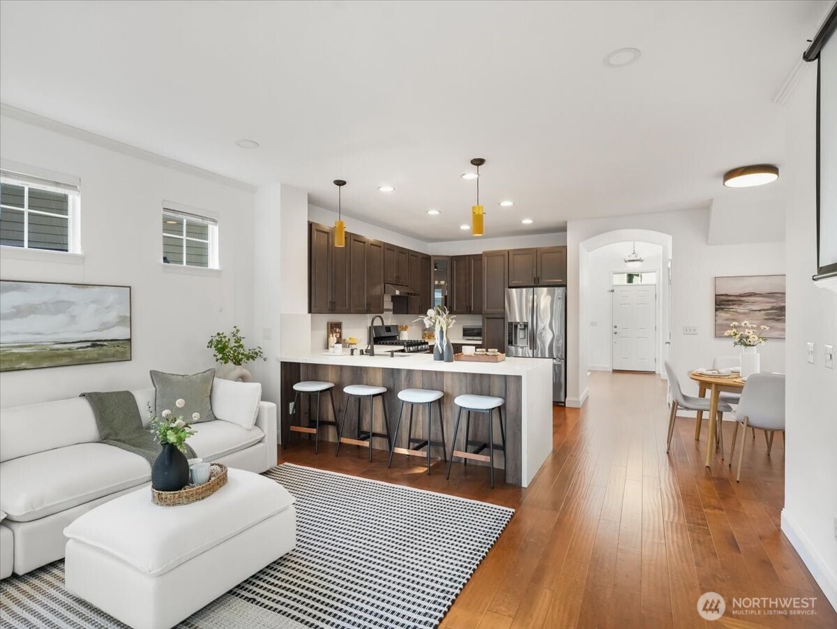 24213 SE 21st Street , Sammamish, WA 98075