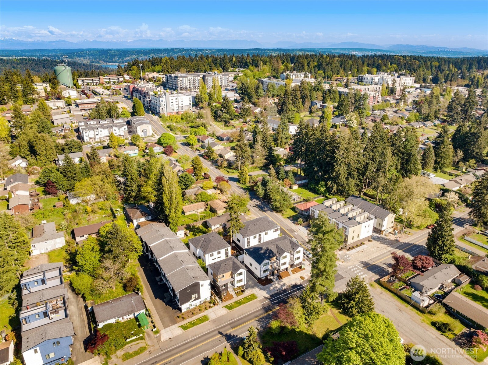 18000 C 10th Avenue NE, Shoreline, WA 98155