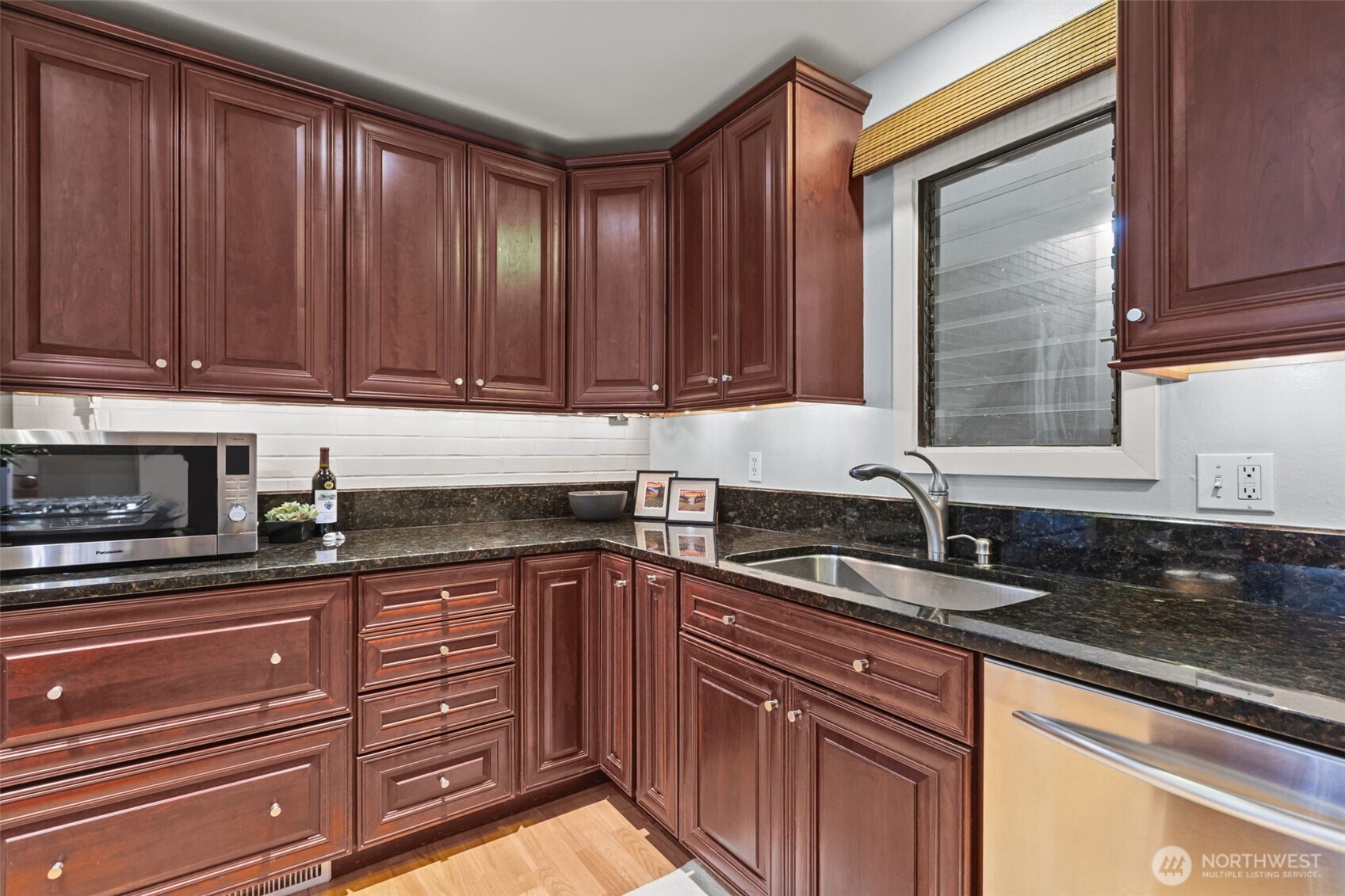 10903 Glen Acres Drive S #A, Seattle, WA 98168