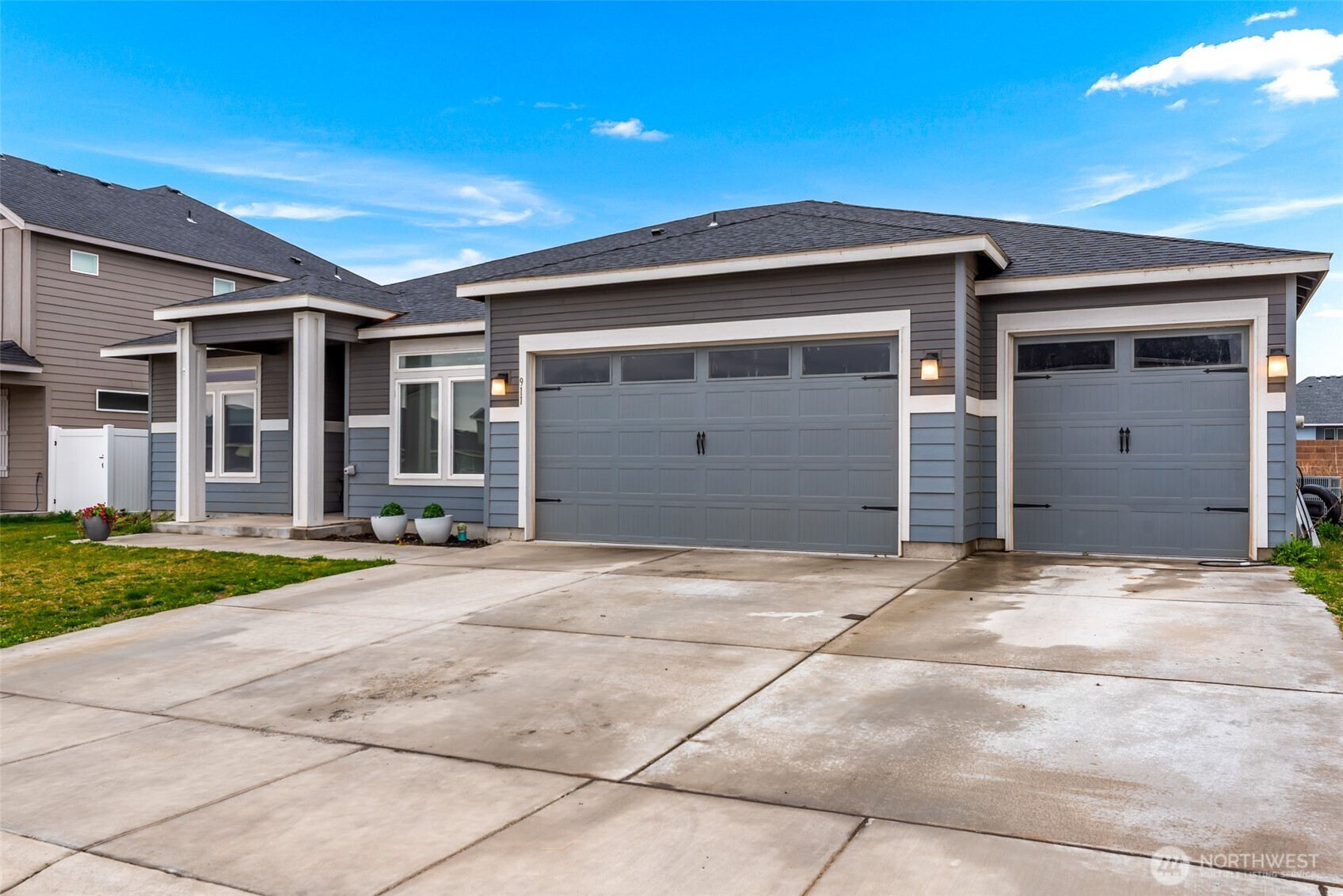 911 NE 7th Avenue , Quincy, WA 98848