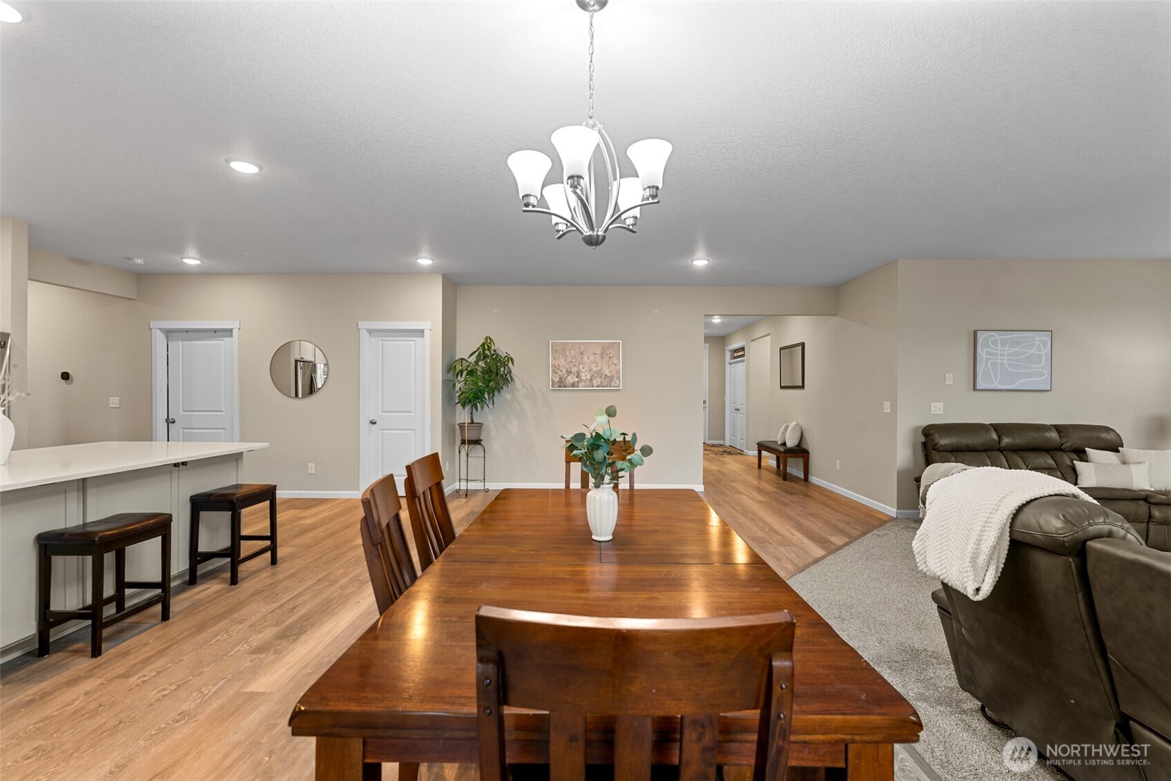 911 NE 7th Avenue , Quincy, WA 98848