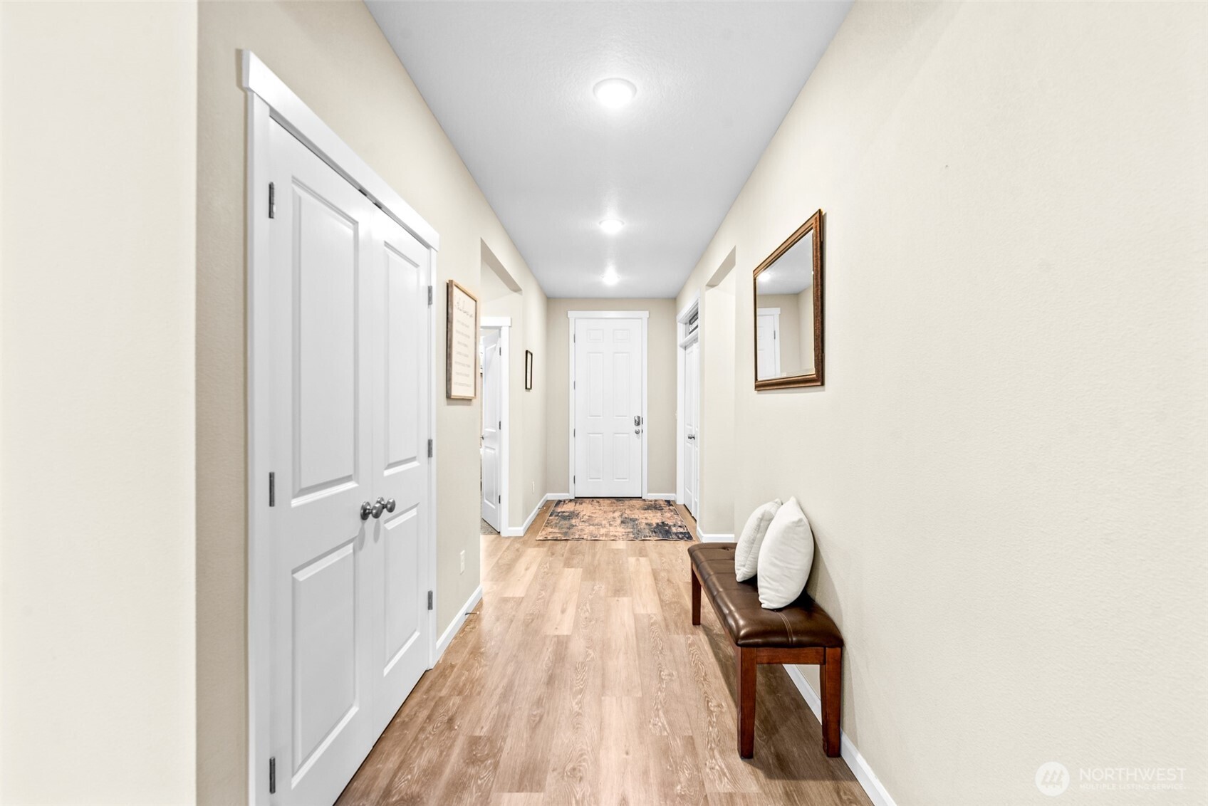 911 NE 7th Avenue , Quincy, WA 98848