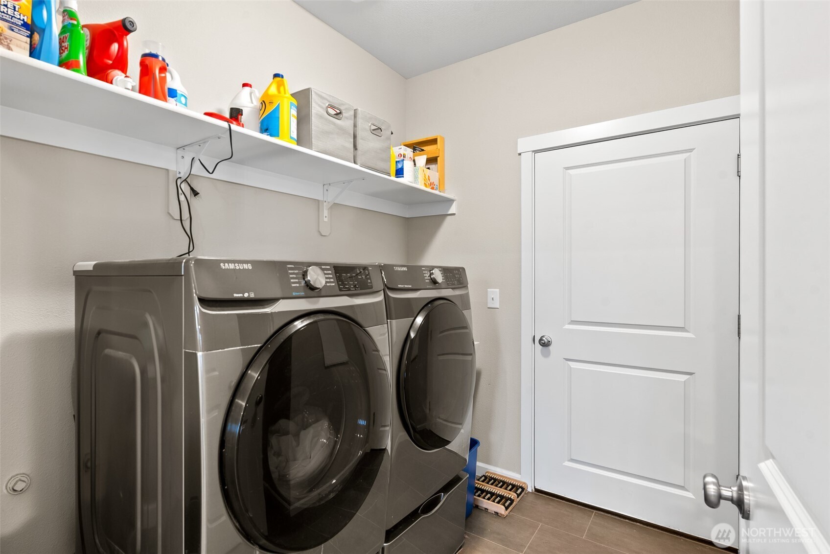 911 NE 7th Avenue , Quincy, WA 98848