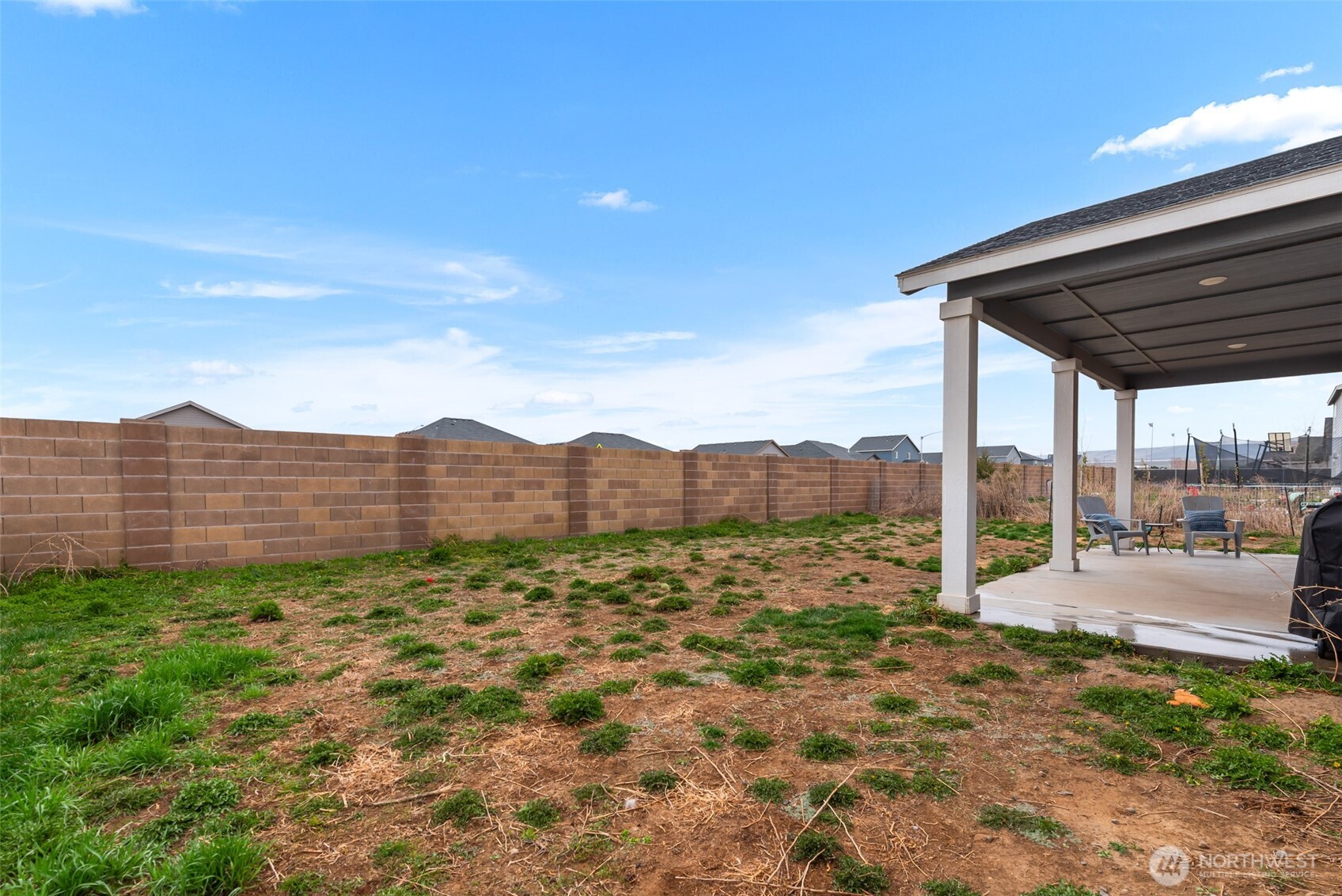 911 NE 7th Avenue , Quincy, WA 98848