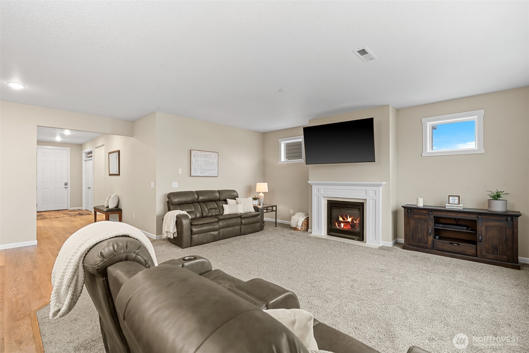 911 NE 7th Avenue , Quincy, WA 98848