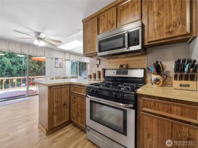 19207 78th Street E, Bonney Lake, WA 98391 - Photo 17