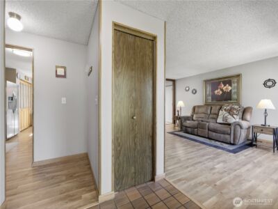 19207 78th Street E, Bonney Lake, WA 98391 - Photo 9