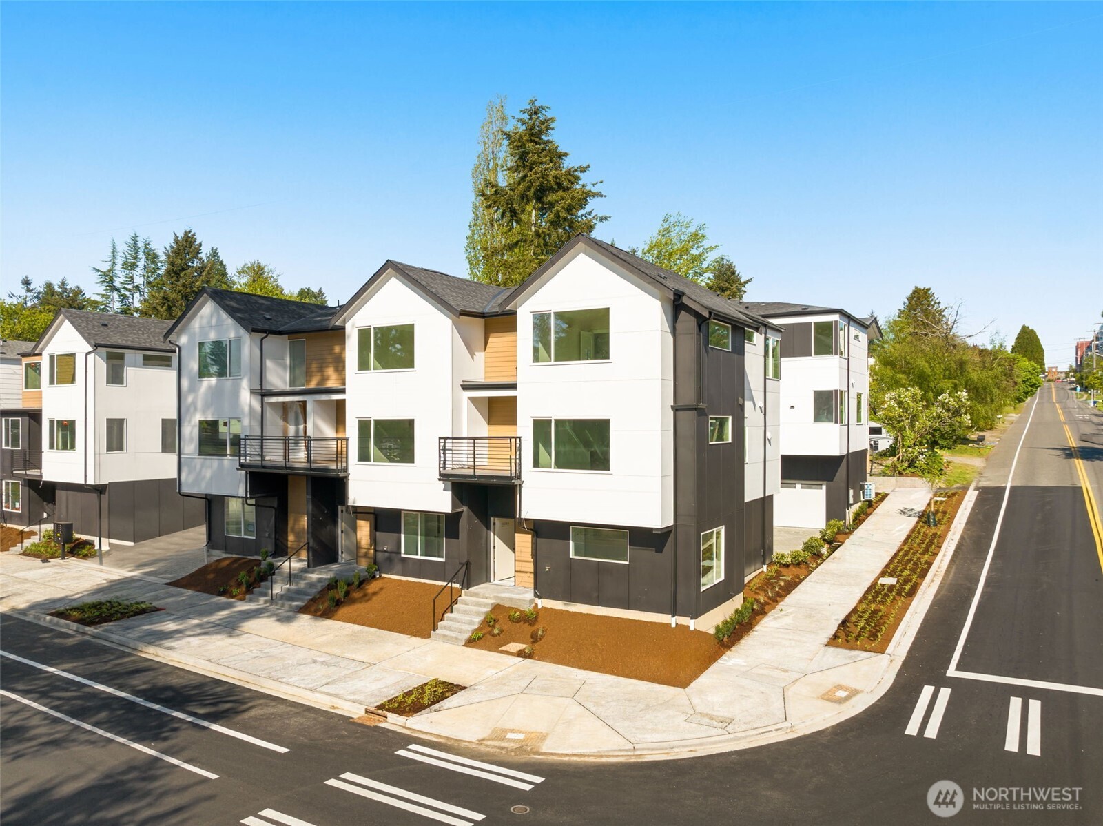 18002 C 10th Avenue NE, Shoreline, WA 98155