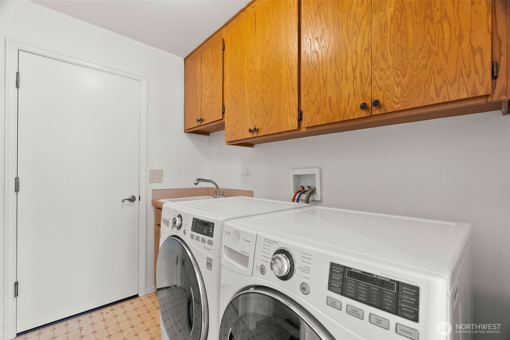 8706 166th Street Ct E, Puyallup, WA 98375