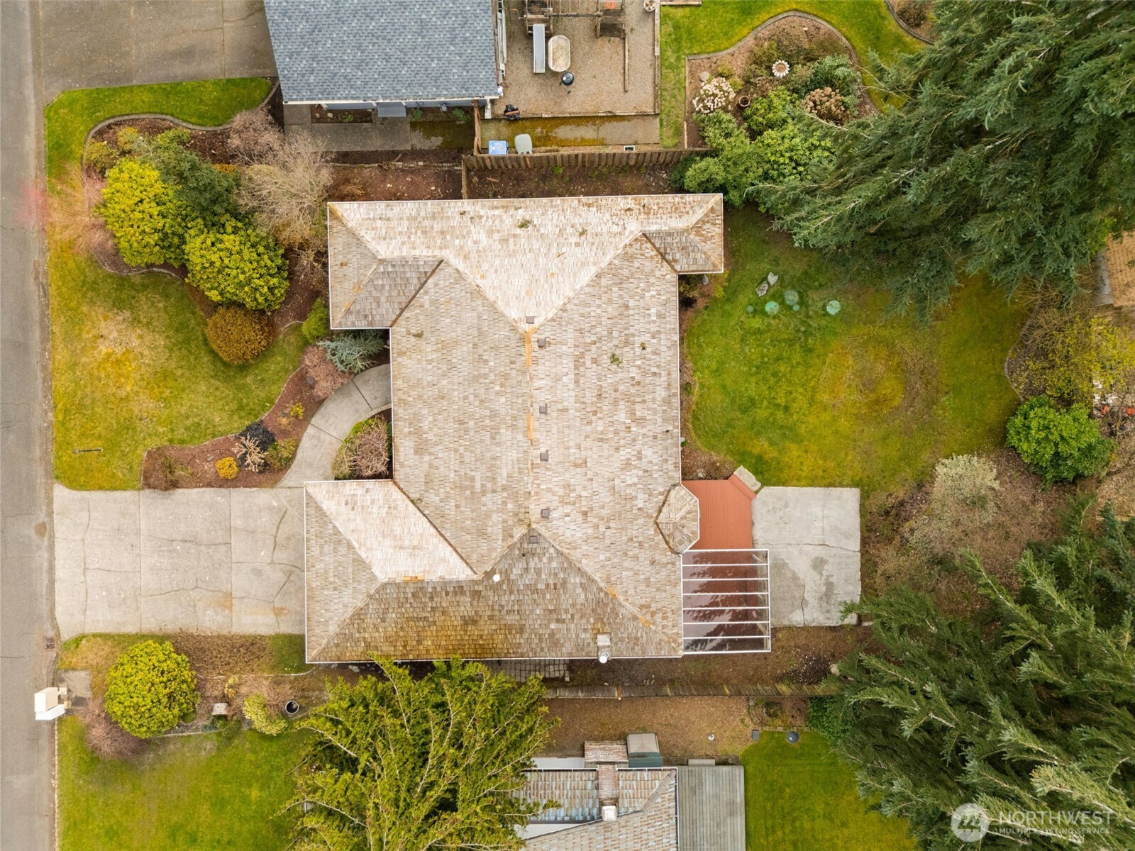 8706 166th Street Ct E, Puyallup, WA 98375