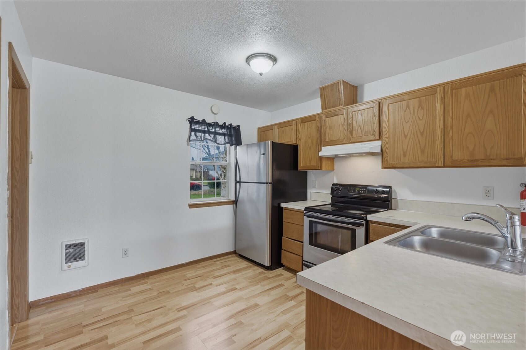 118 Balboa Loop , Kelso, WA 98626