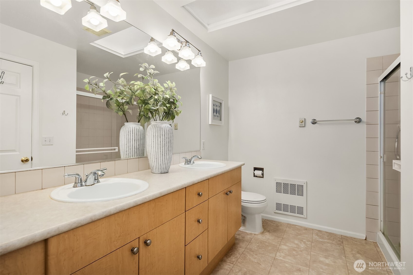 325 S 51st Street #A, Renton, WA 98055