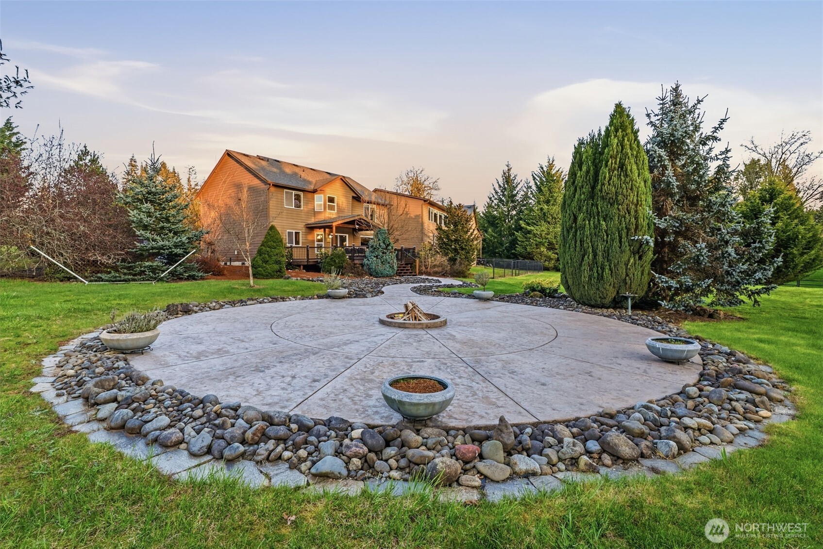 34602 NE 49th Place , La Center, WA 98629-3577