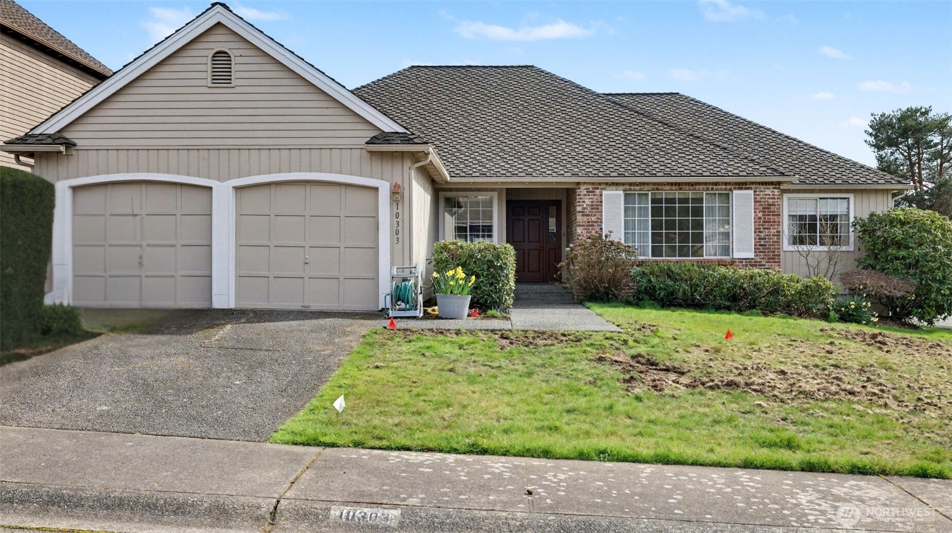 10303 SE 210th Place , Kent, WA 98031