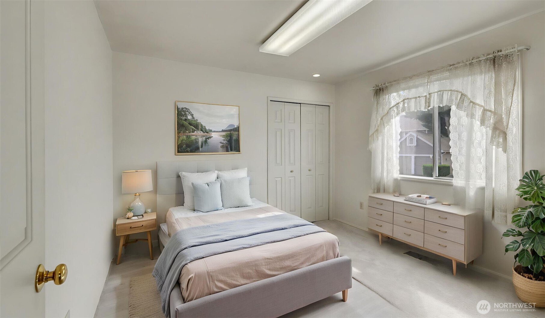 10303 SE 210th Place , Kent, WA 98031