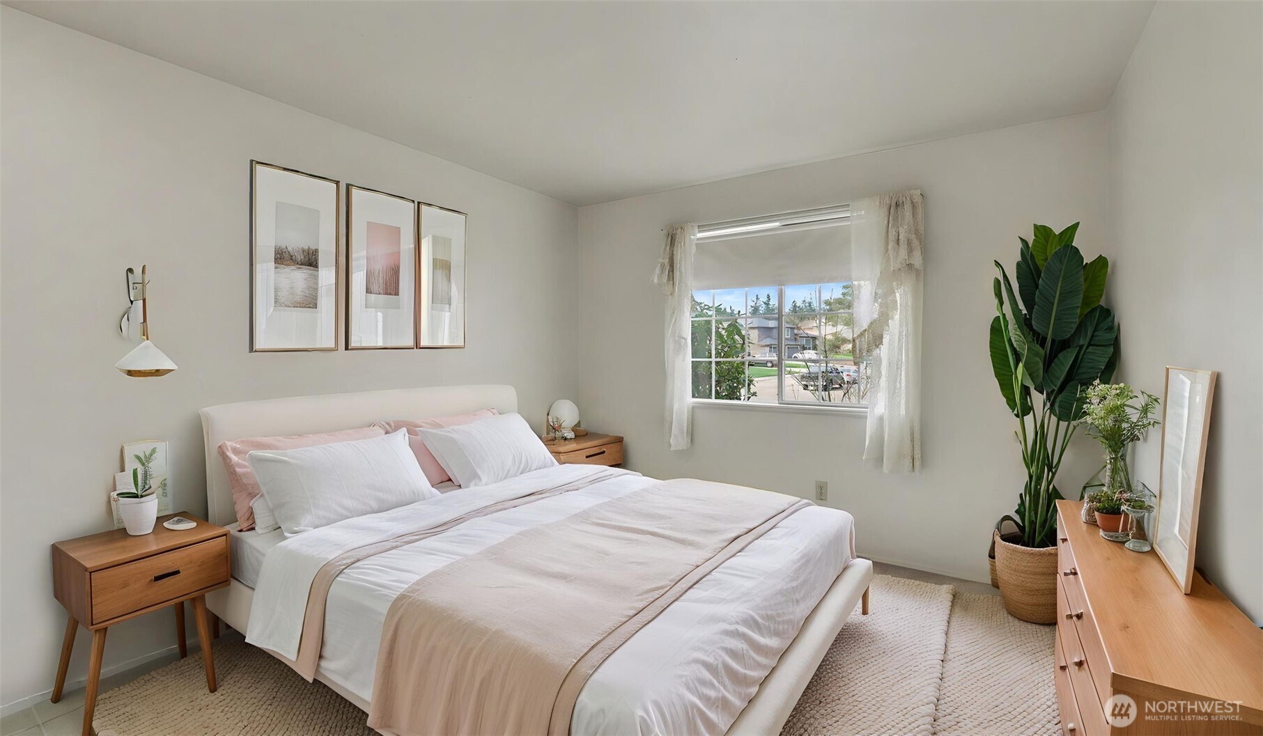10303 SE 210th Place , Kent, WA 98031