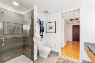 820 Blanchard Street #1507, Seattle, WA 98121-2656 - Photo 15