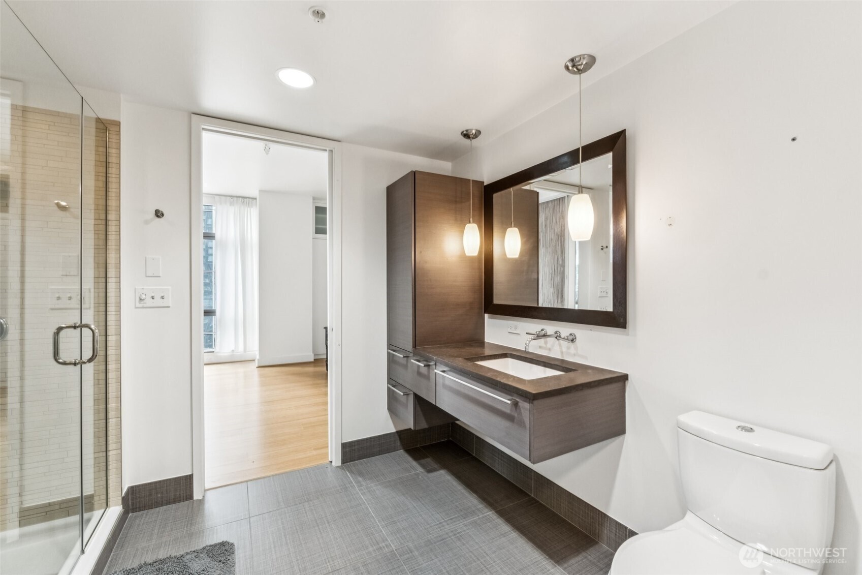 820 Blanchard Street #1507, Seattle, WA 98121-2656