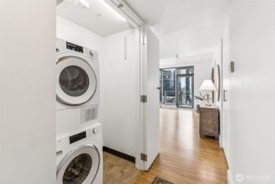 820 Blanchard Street #1507, Seattle, WA 98121-2656 - Photo 22