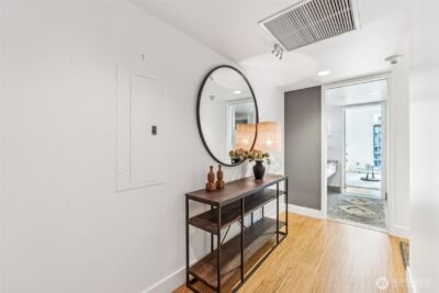 820 Blanchard Street #1507, Seattle, WA 98121-2656 - Photo 23