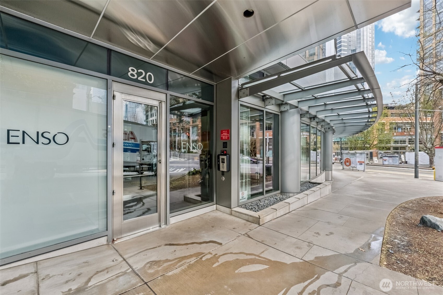 820 Blanchard Street #1507, Seattle, WA 98121-2656