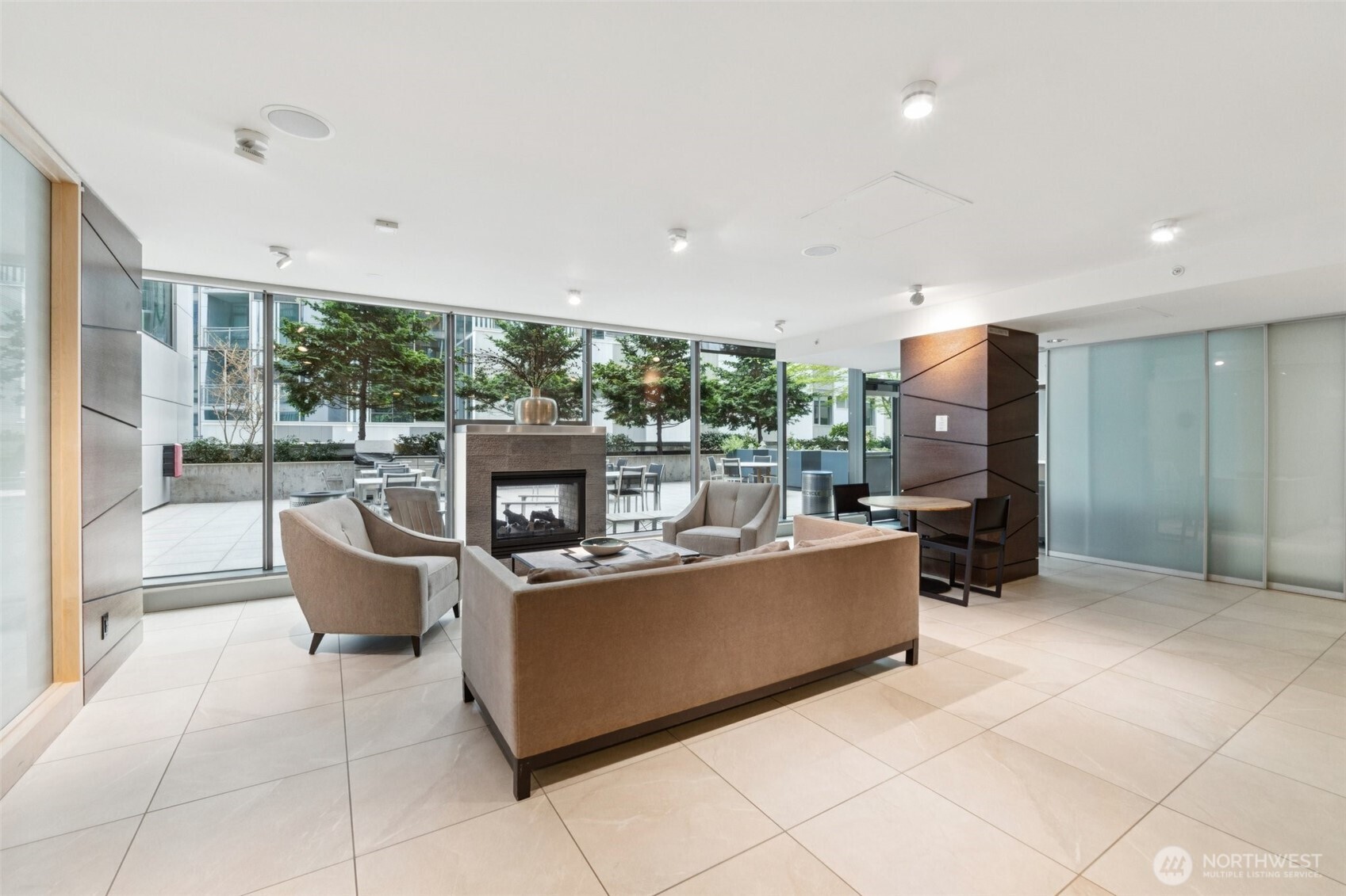 820 Blanchard Street #1507, Seattle, WA 98121-2656