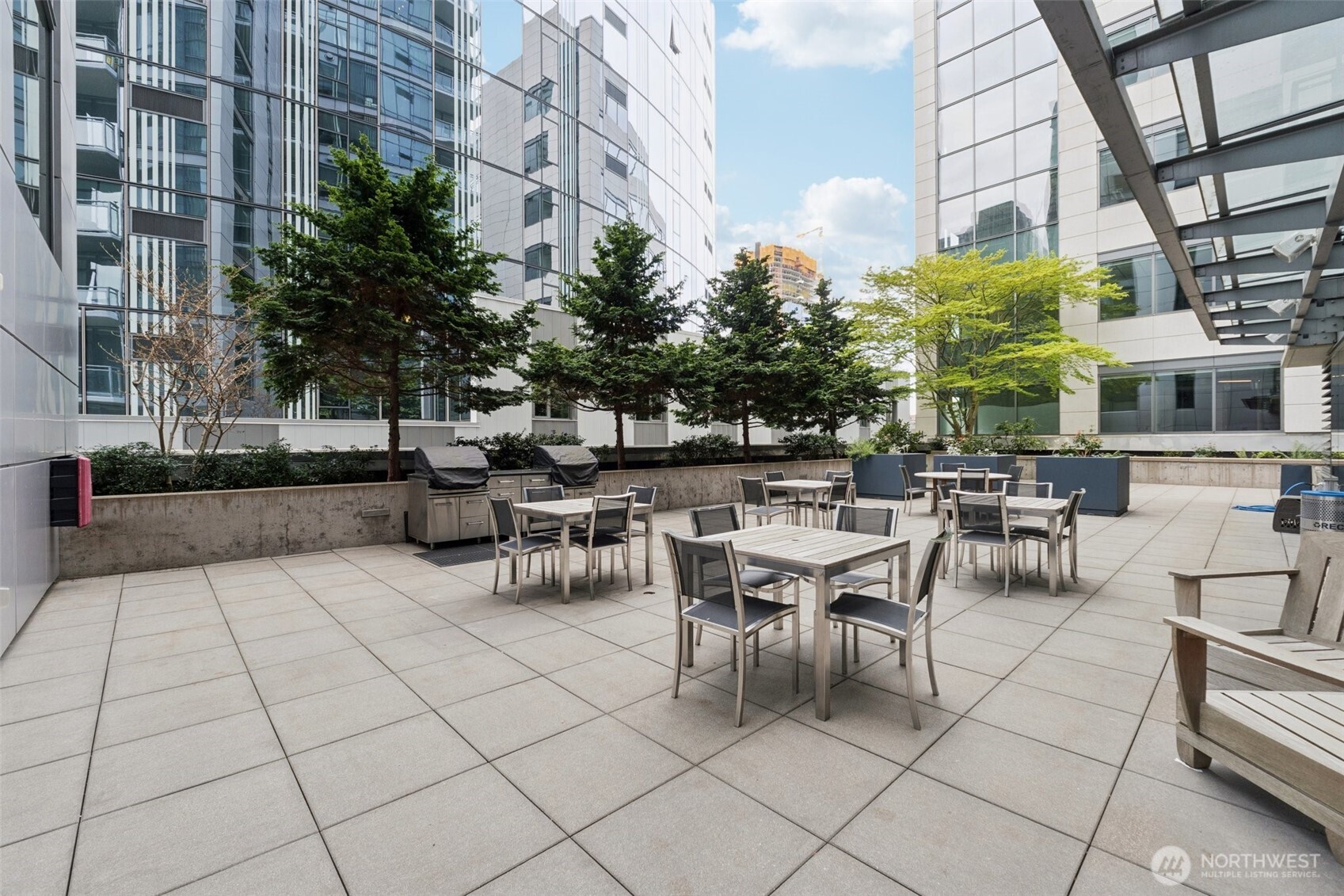 820 Blanchard Street #1507, Seattle, WA 98121-2656