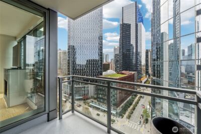 820 Blanchard Street #1507, Seattle, WA 98121-2656 - Photo 4