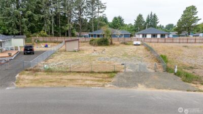 733 Wood Duck Avenue SE, Ocean Shores, WA 98569 - Photo 12