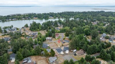 733 Wood Duck Avenue SE, Ocean Shores, WA 98569 - Photo 16