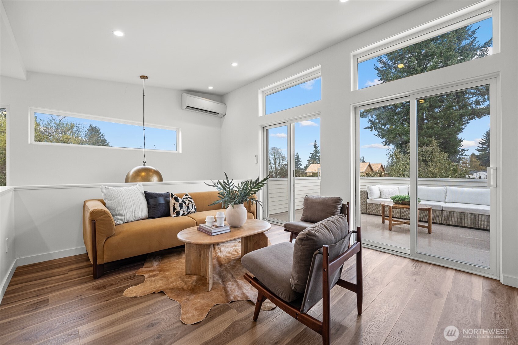 11242 Evanston Avenue N #B, Seattle, WA 98133