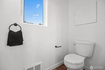 11242 Evanston Avenue N #B, Seattle, WA 98133 - Photo 21